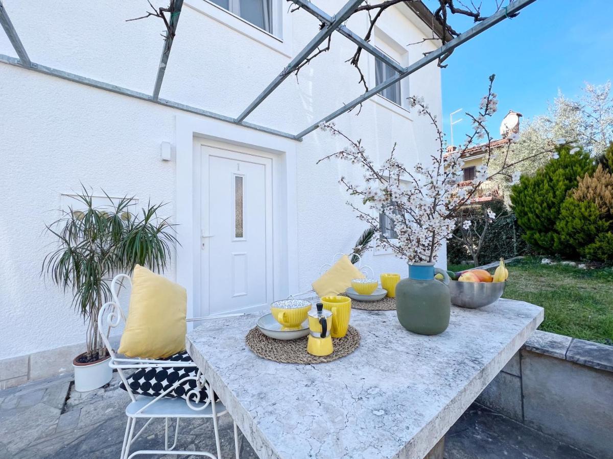 Apartments Teodora Maria Novigrad Istria Eksteriør billede