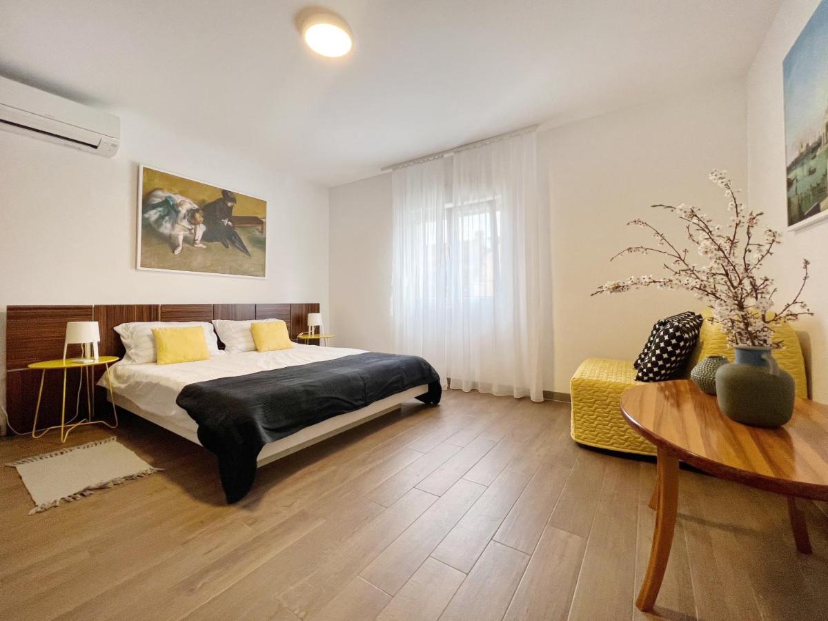 Apartments Teodora Maria Novigrad Istria Eksteriør billede