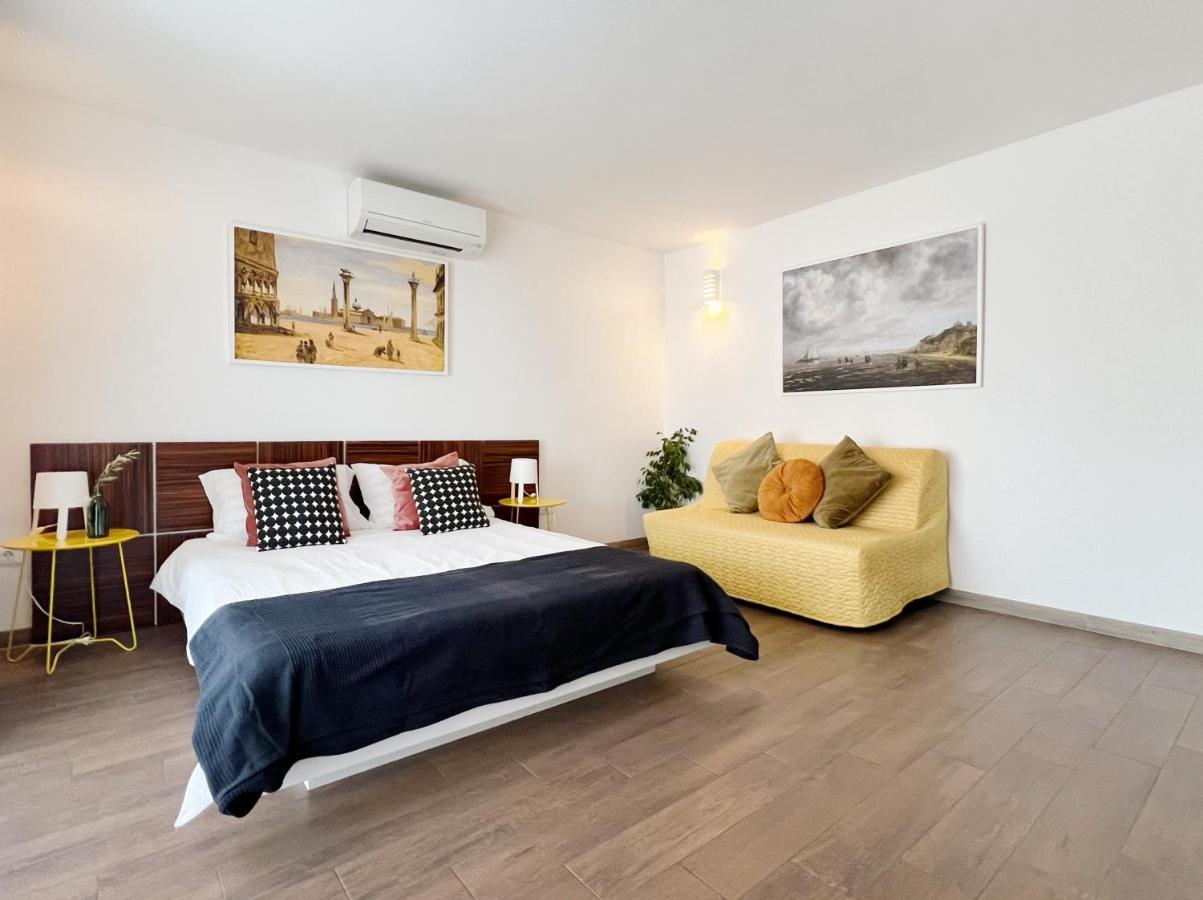 Apartments Teodora Maria Novigrad Istria Eksteriør billede
