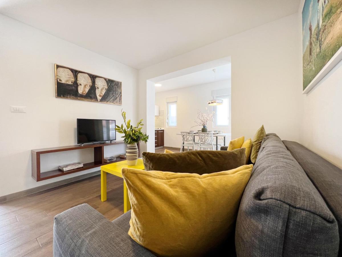 Apartments Teodora Maria Novigrad Istria Eksteriør billede