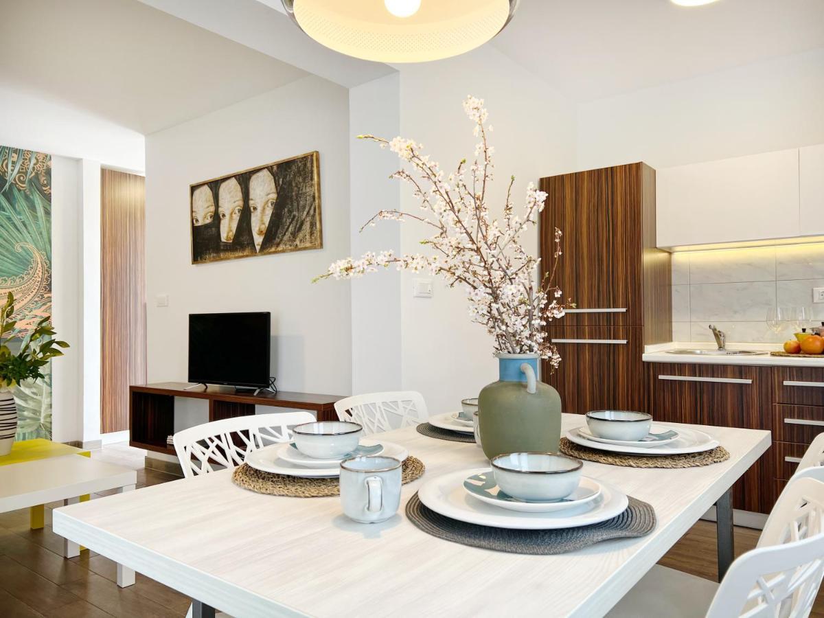 Apartments Teodora Maria Novigrad Istria Eksteriør billede