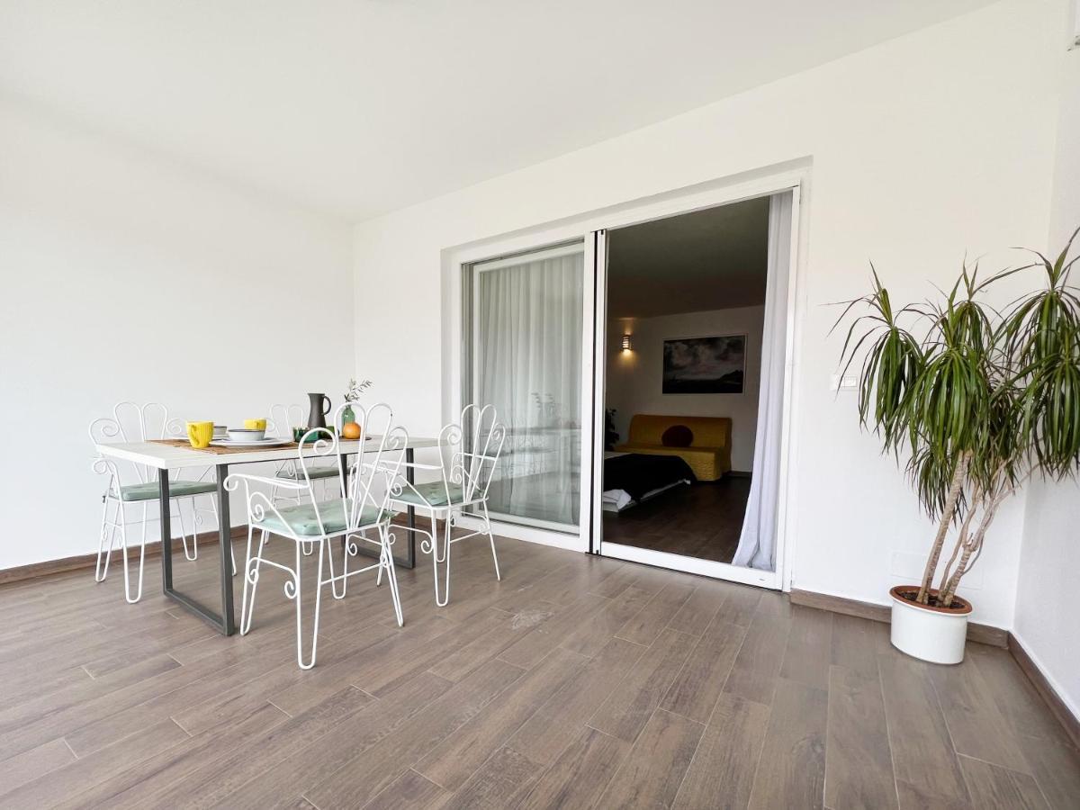 Apartments Teodora Maria Novigrad Istria Eksteriør billede