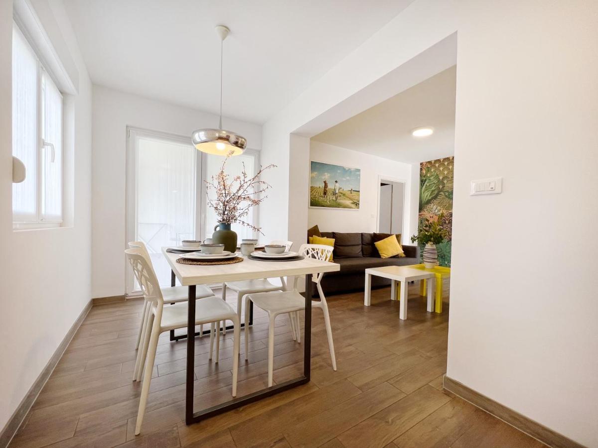 Apartments Teodora Maria Novigrad Istria Eksteriør billede